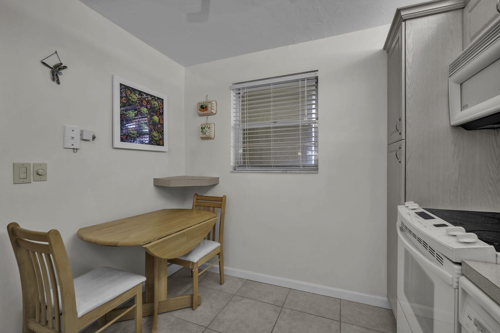 3231 Holiday Springs Boulevard 306 — photo 4