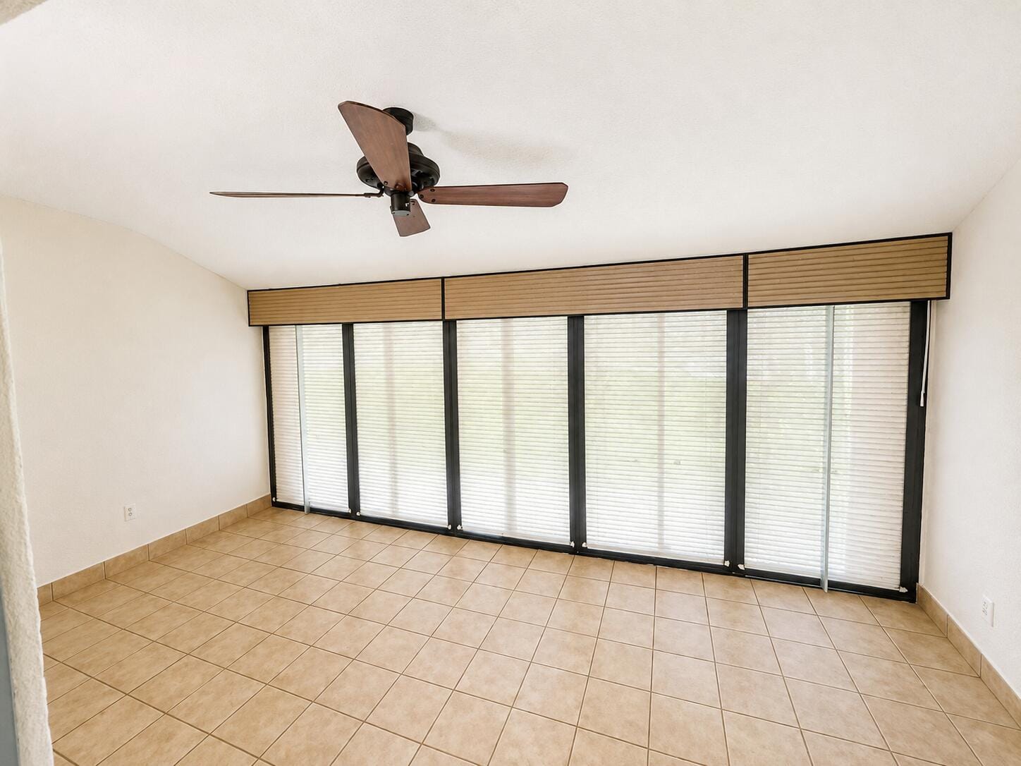 611 Sea Pine Way A — photo 12
