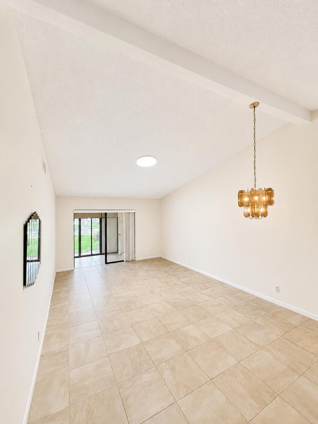 611 Sea Pine Way A — photo 5