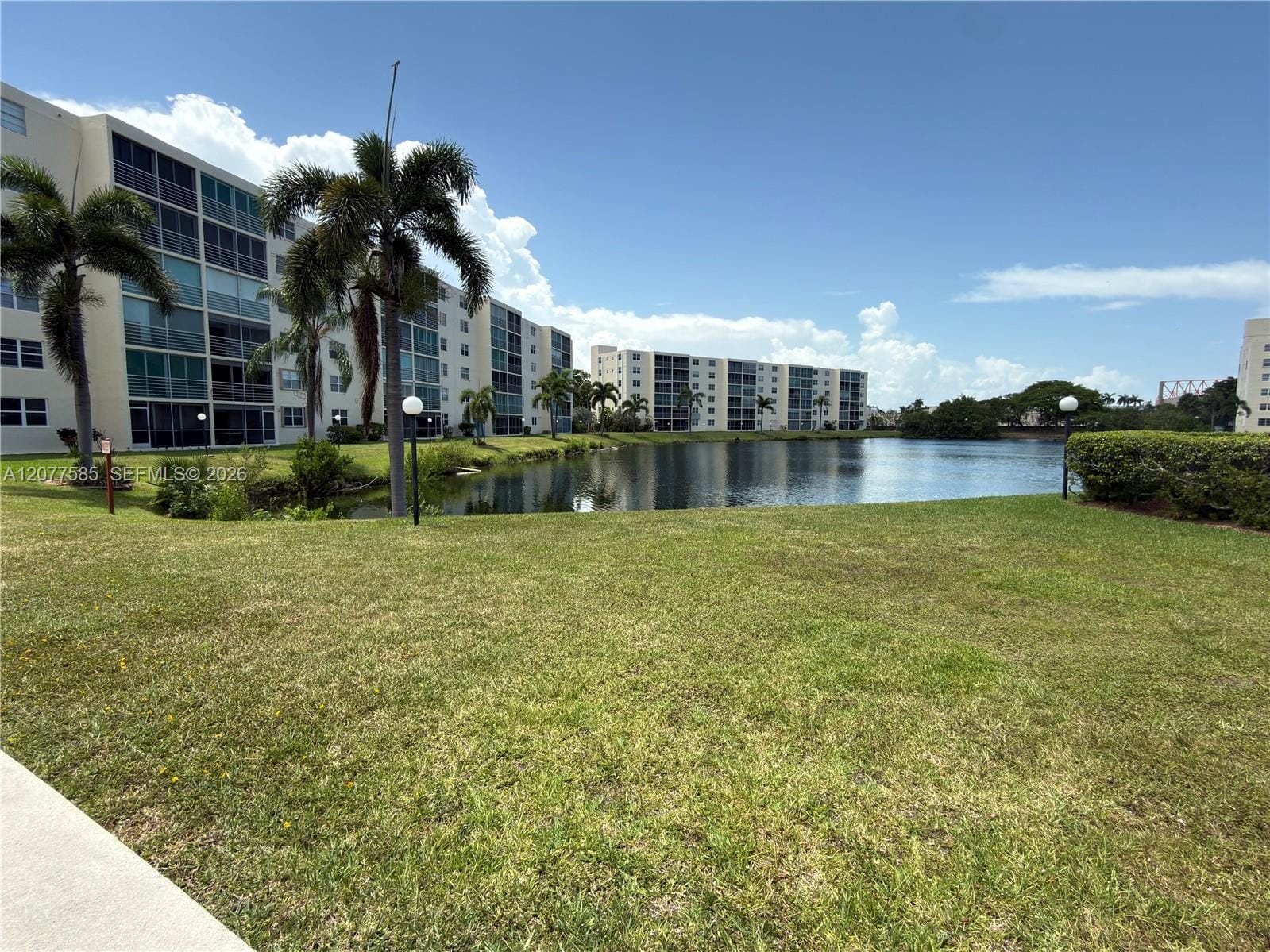 141 SE 3rd Avenue 106, Dania Beach, FL 33004