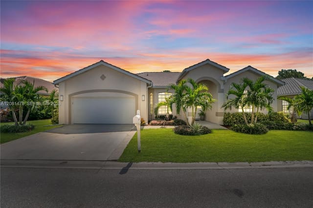 11142 Lakeland Circle, FL 33913