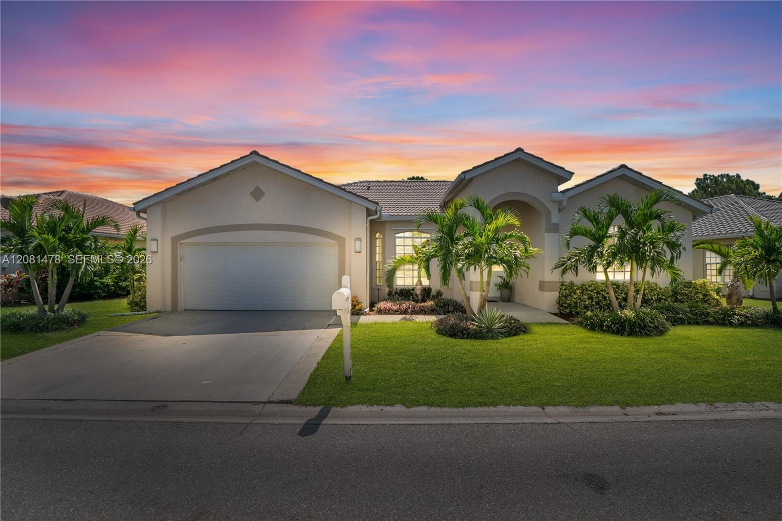11142 Lakeland Circle, FL 33913