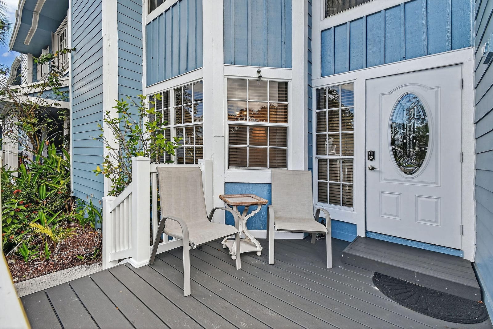 717 Ocean Dunes Circle — photo 3