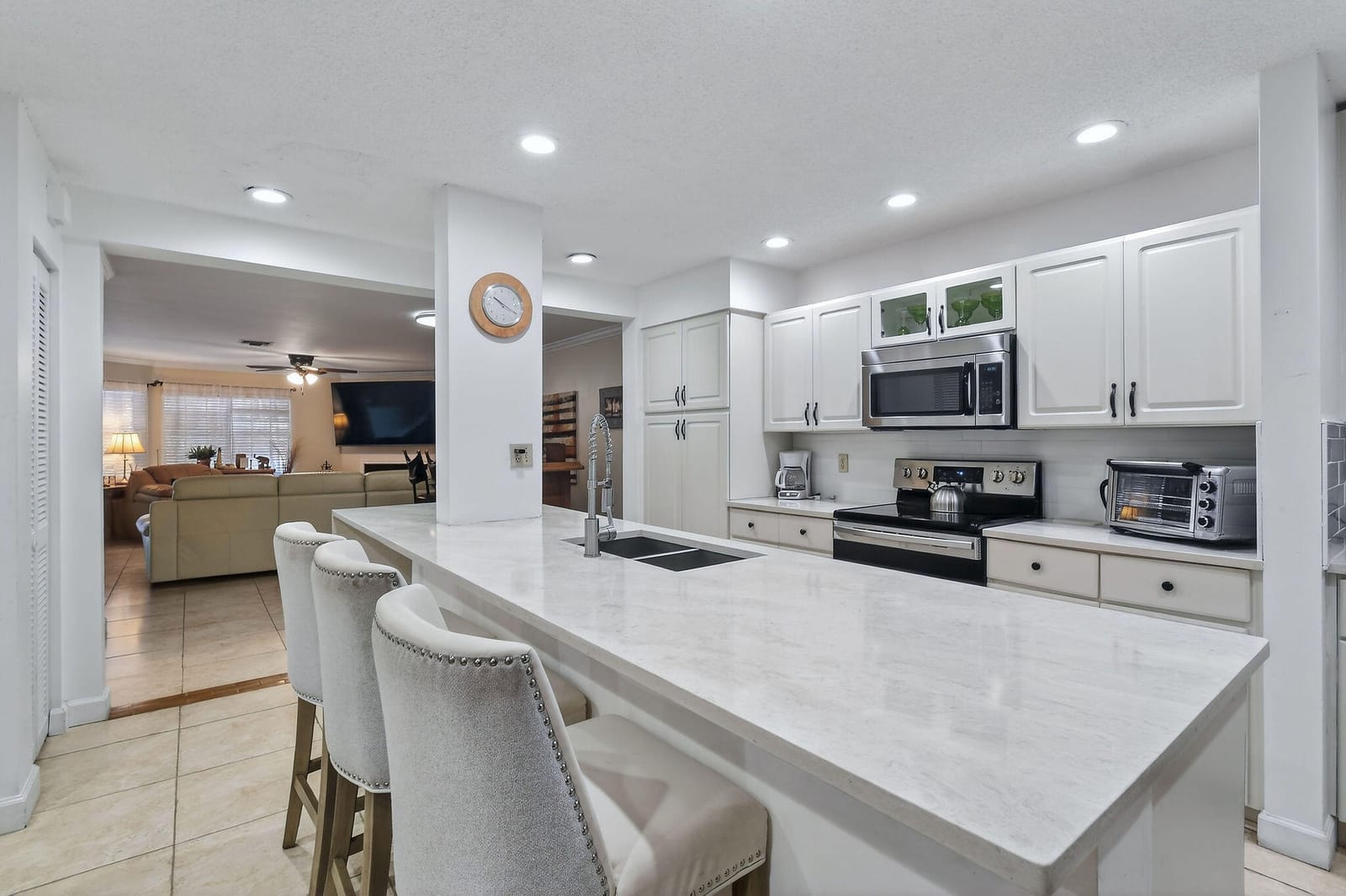 717 Ocean Dunes Circle — photo 6