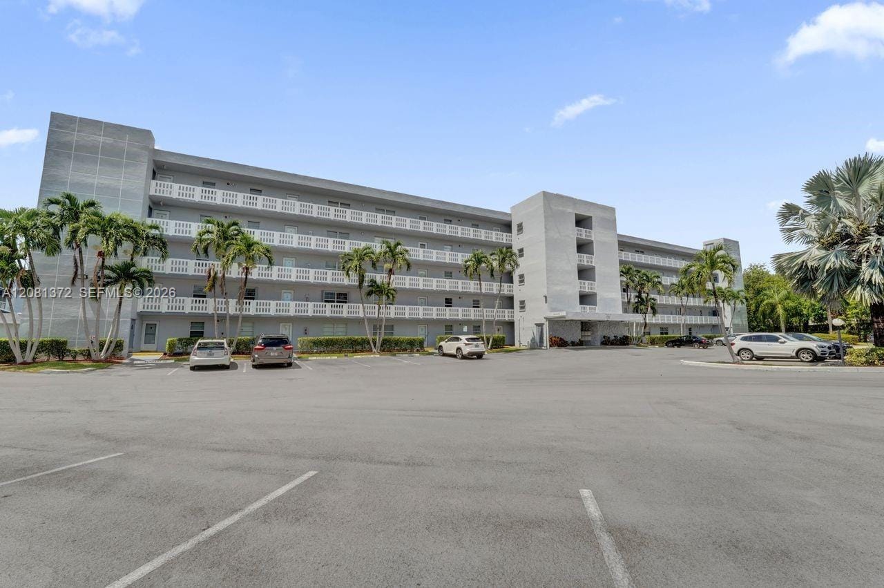 170 SE 5th Avenue 405, Dania Beach, FL 33004 photo 28