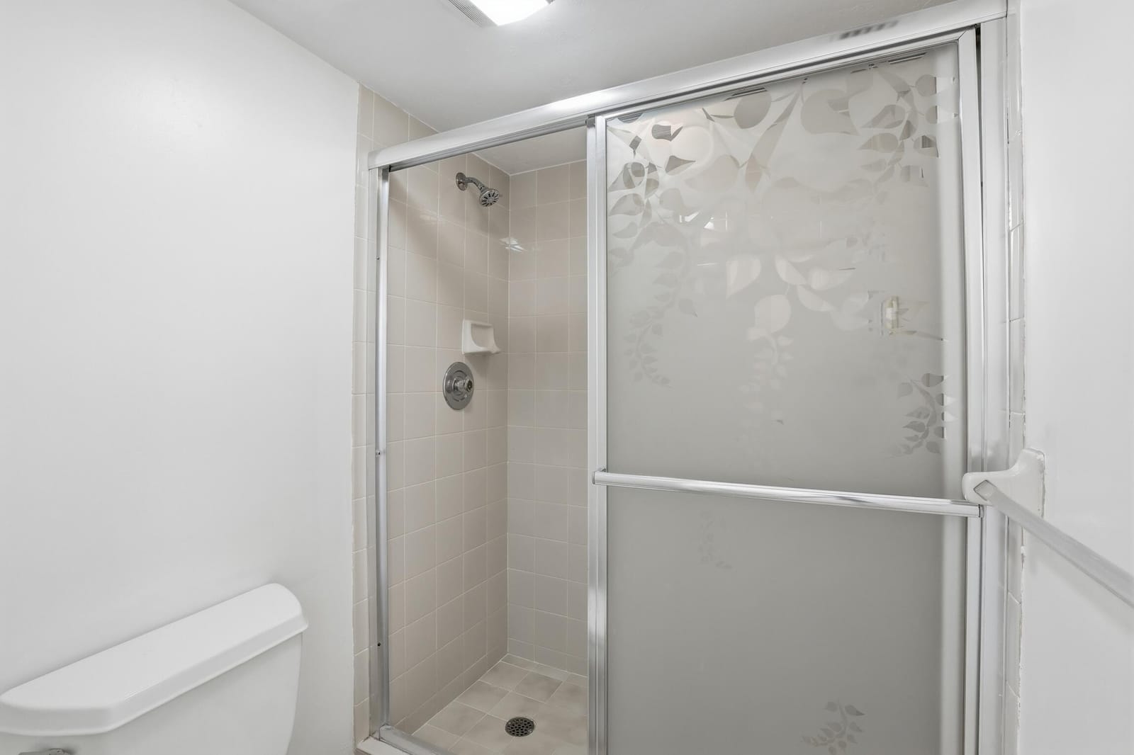 8402 Estero Boulevard Apt 405 — photo 10