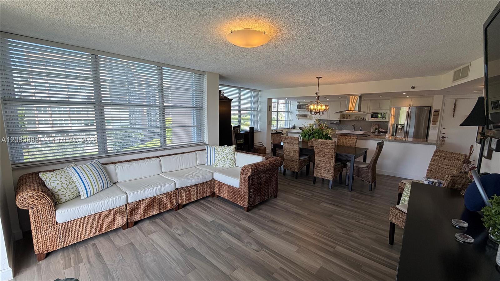 1200 Saint Charles Place 411 — photo 5