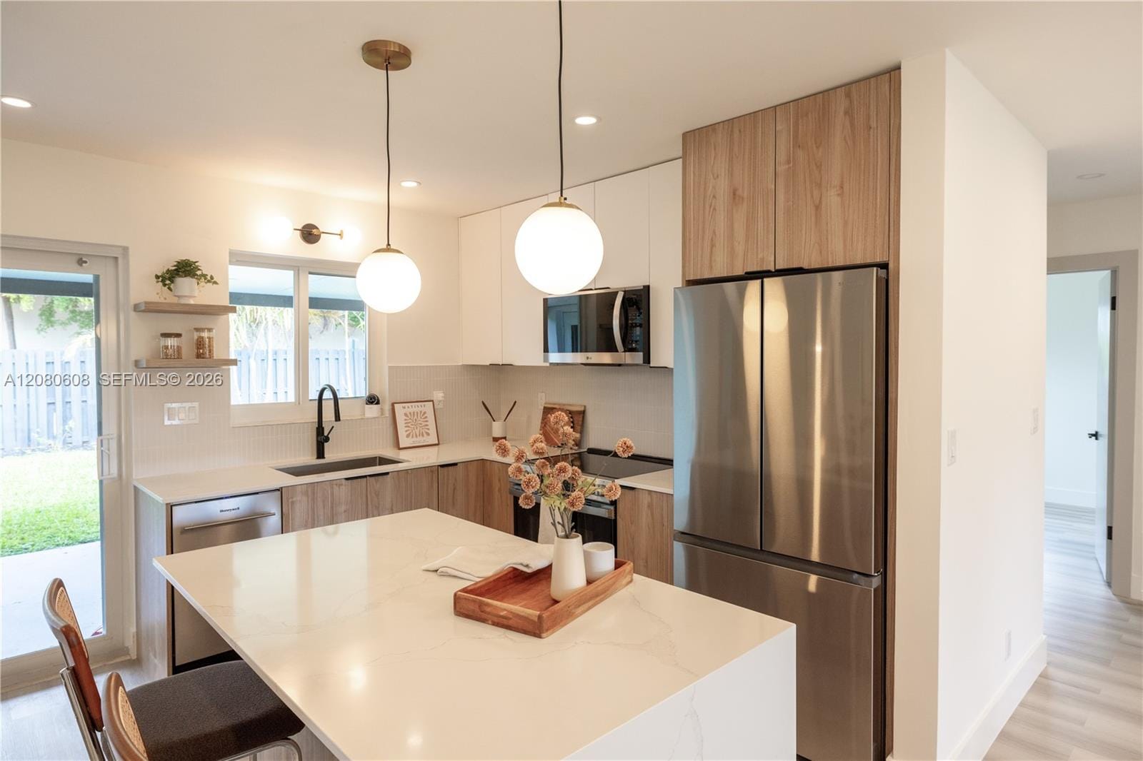 4401 NE 13th Avenue — photo 8