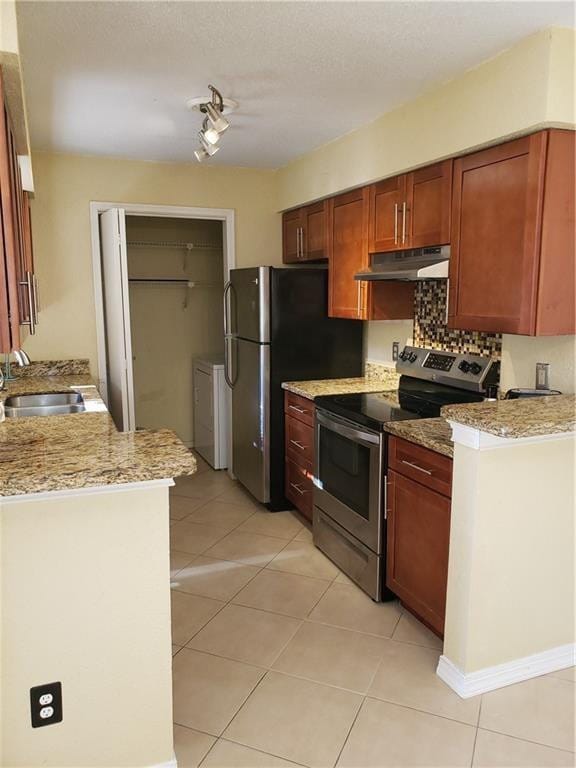 833 RIVERSIDE Drive 824 — photo 5