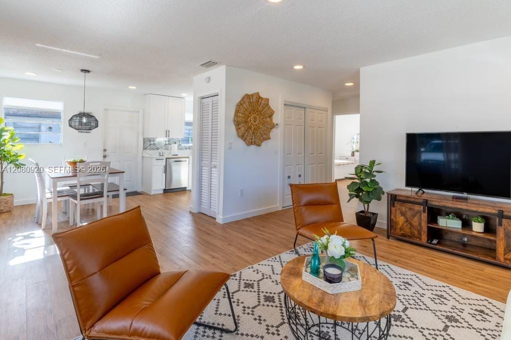329 SE 2nd Street 1-2, Hallandale Beach, FL 33009