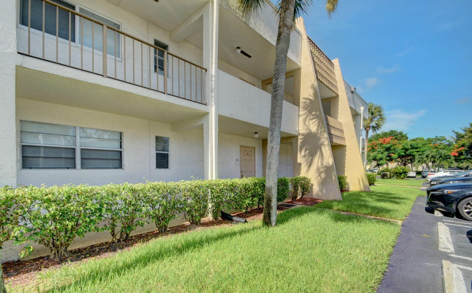 2700 Fiore Way 106, Delray Beach, FL 33445 photo 25