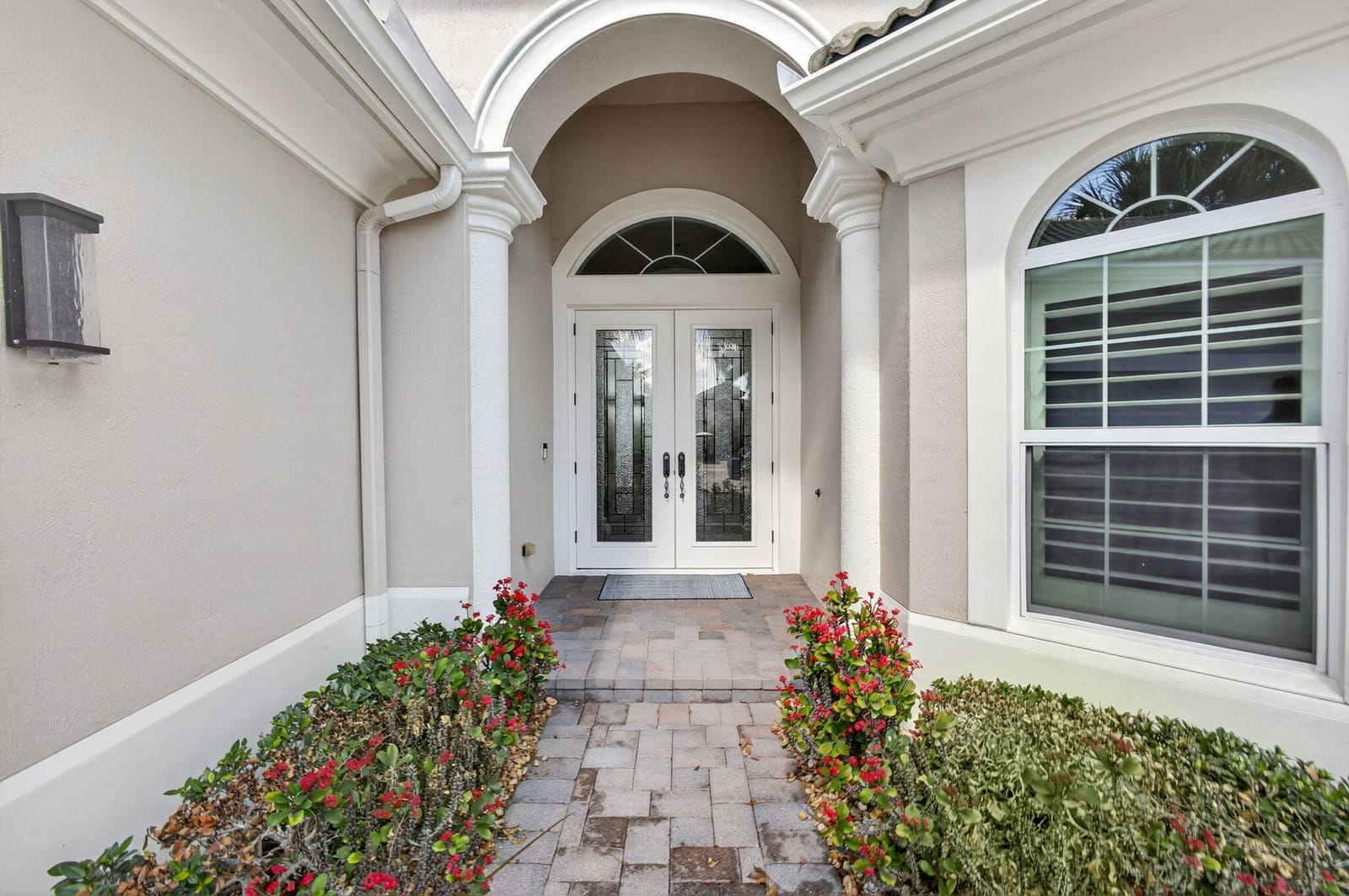 157 Carina Drive — photo 5