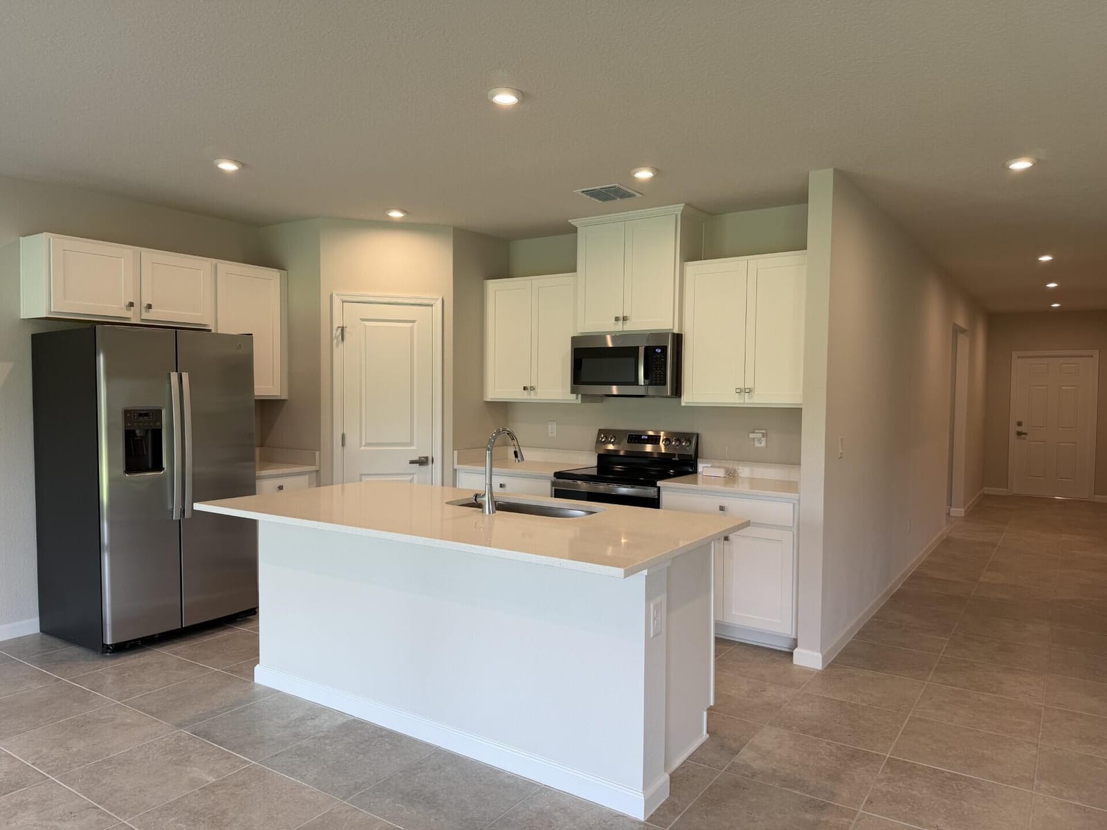 13946 SW Blue Haven Drive — photo 3