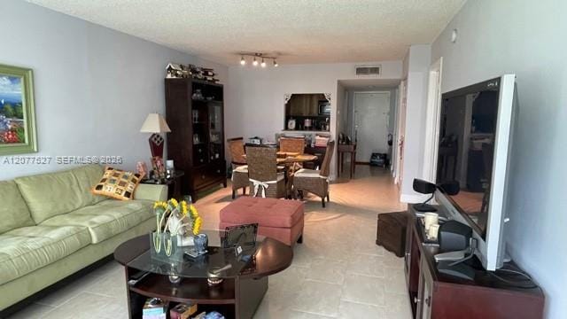 100 Lakeview Drive 103 — photo 6
