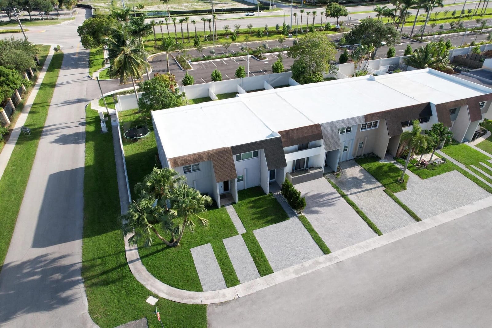 9054 NW 35TH Place, Sunrise, FL 33351 photo 1