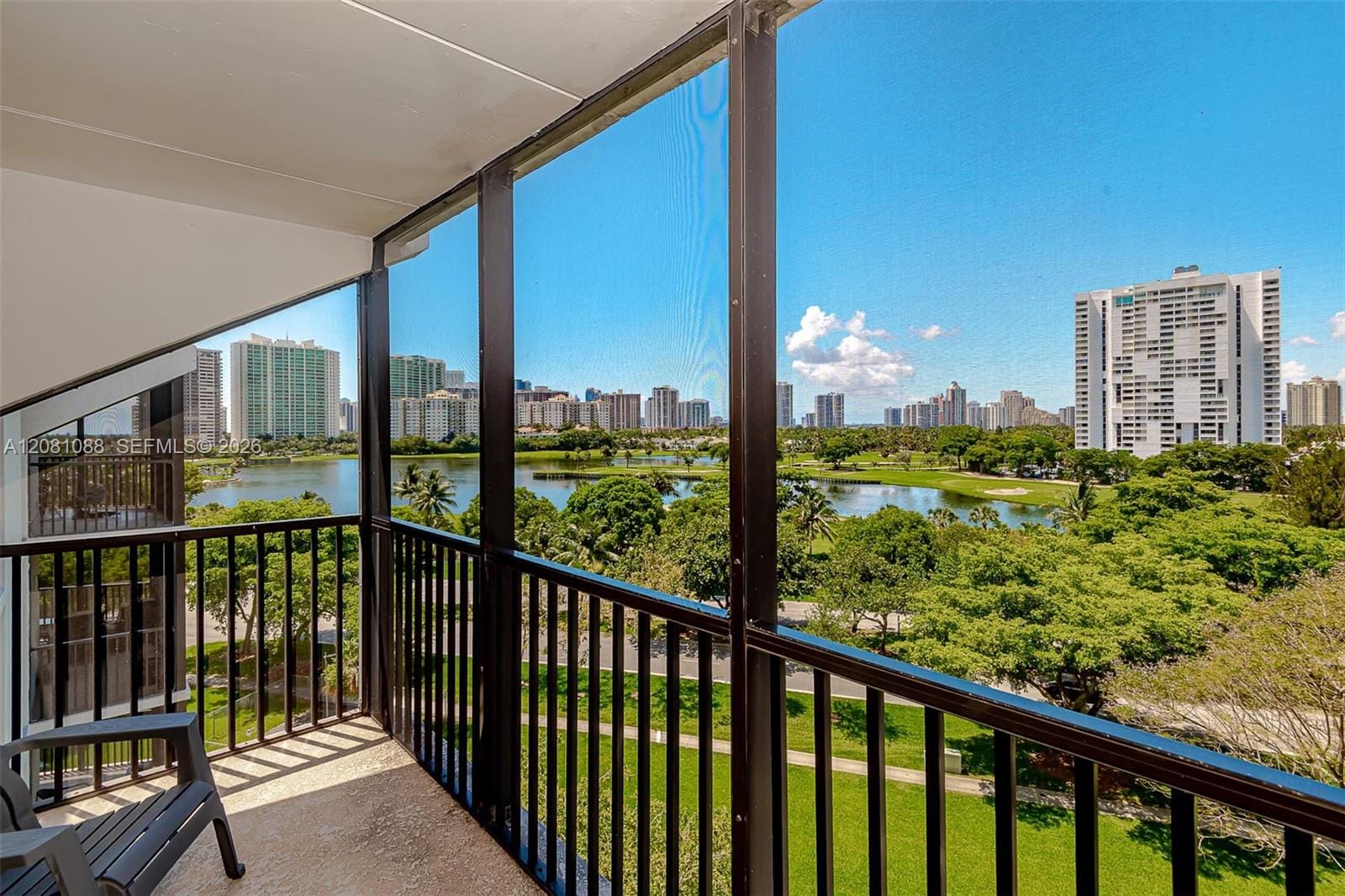 3475 N Country Club Drive 807, Aventura, FL 33180 photo 15