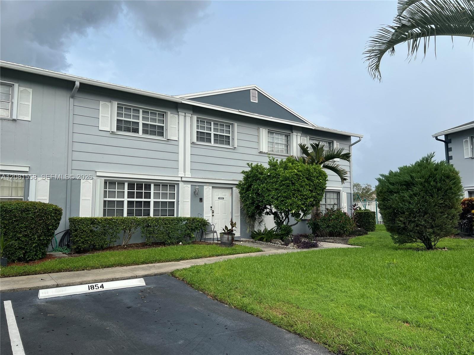1854 SW 81st Terrace 6-17, Davie, FL 33324