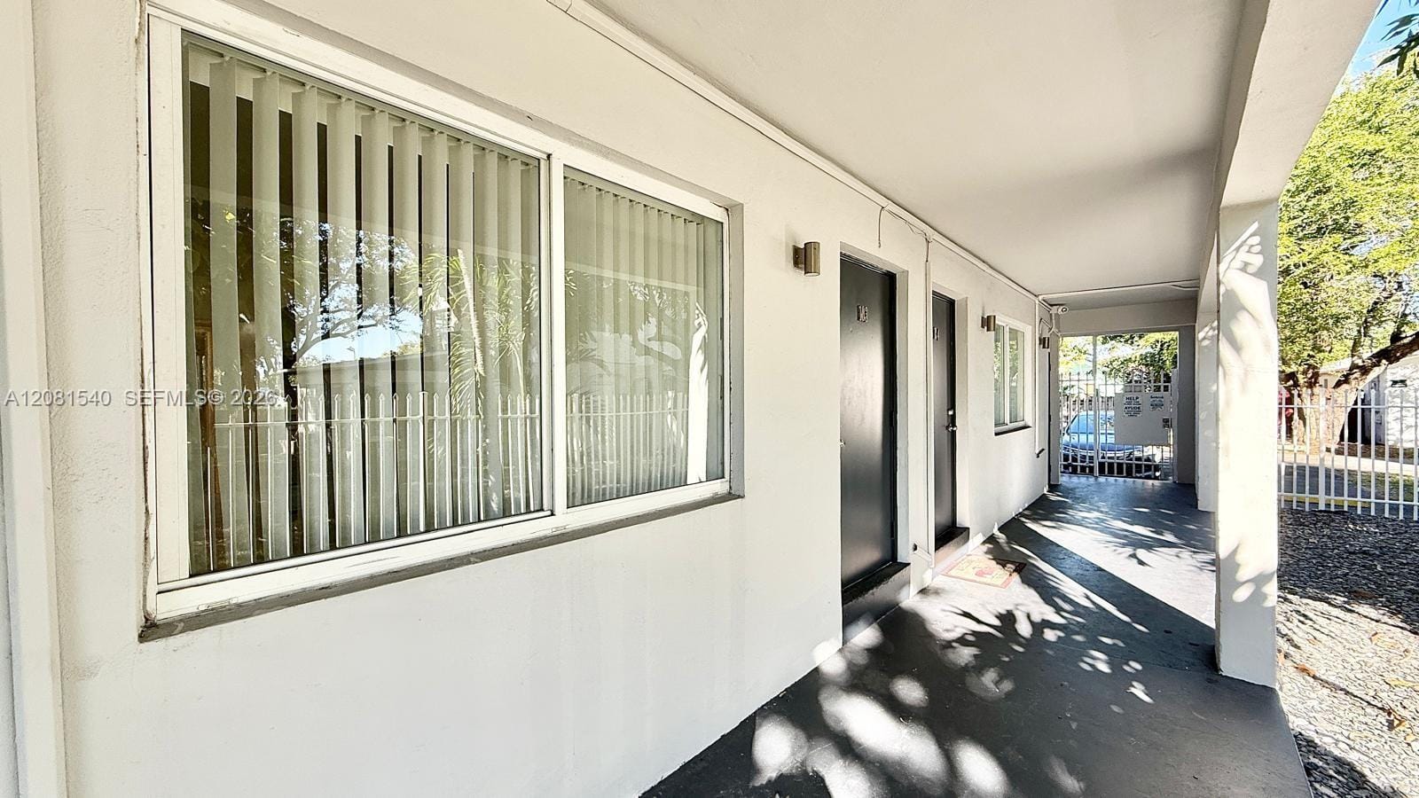 42 SW 14th Street 101 — photo 2