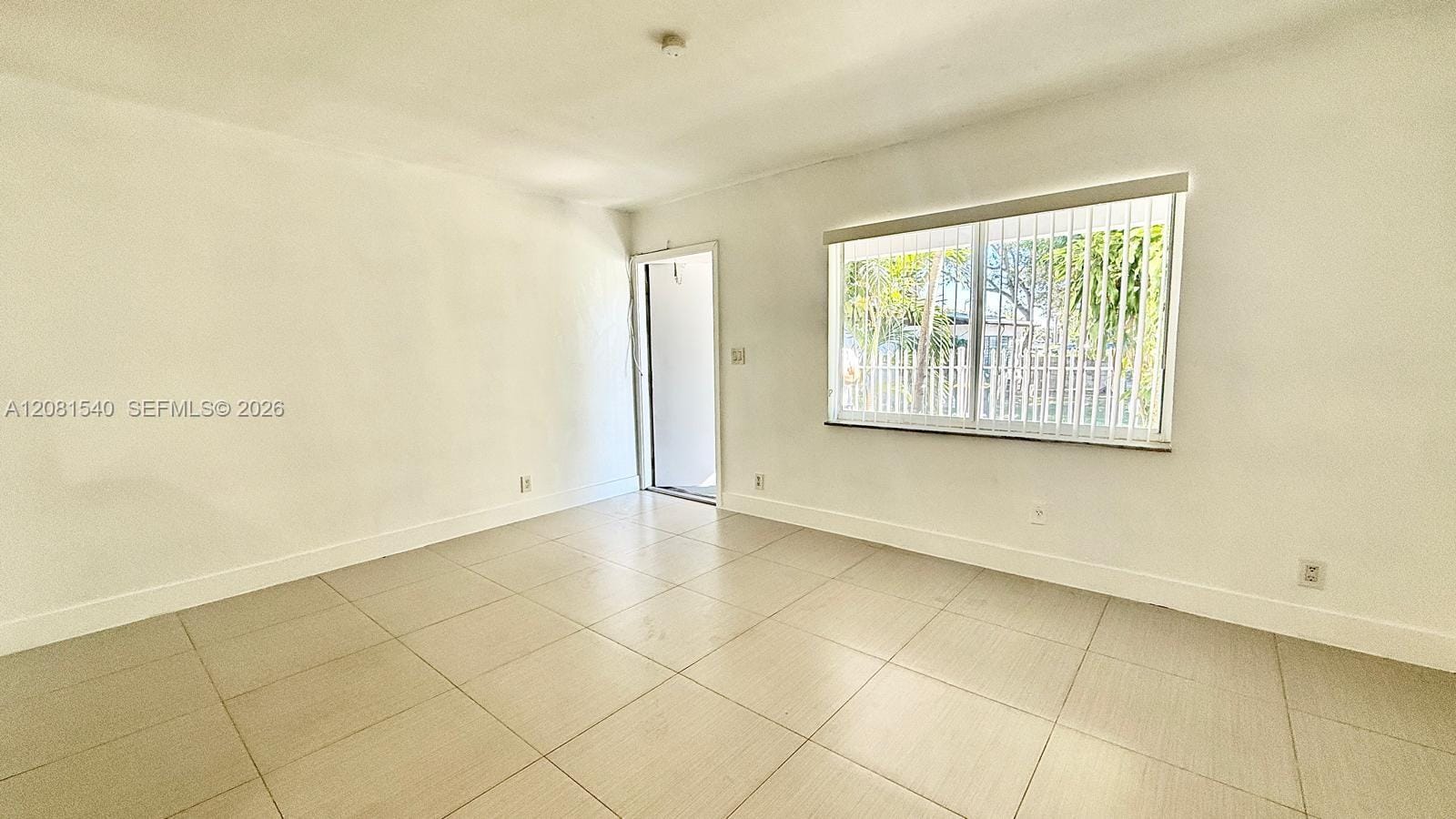 42 SW 14th Street 101 — photo 6