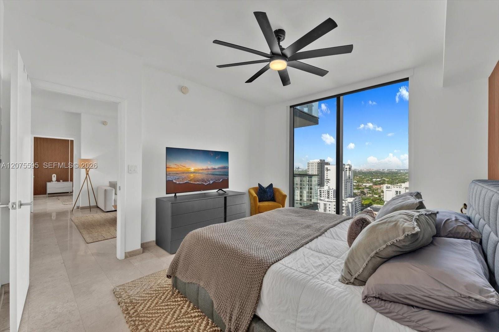 88 SW 7th Street 2204, Miami, FL 33130 photo 14