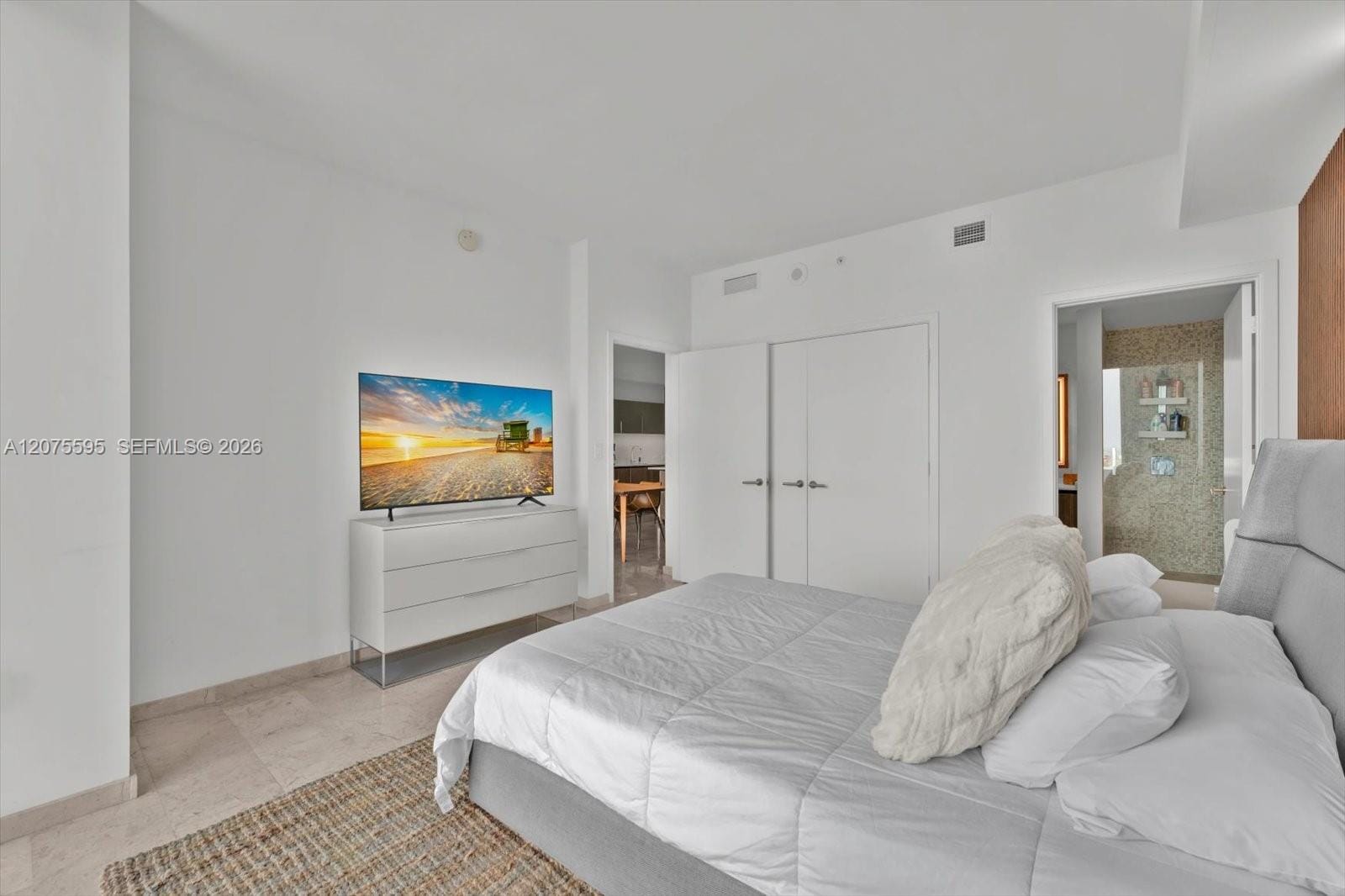 88 SW 7th Street 2204, Miami, FL 33130 photo 21