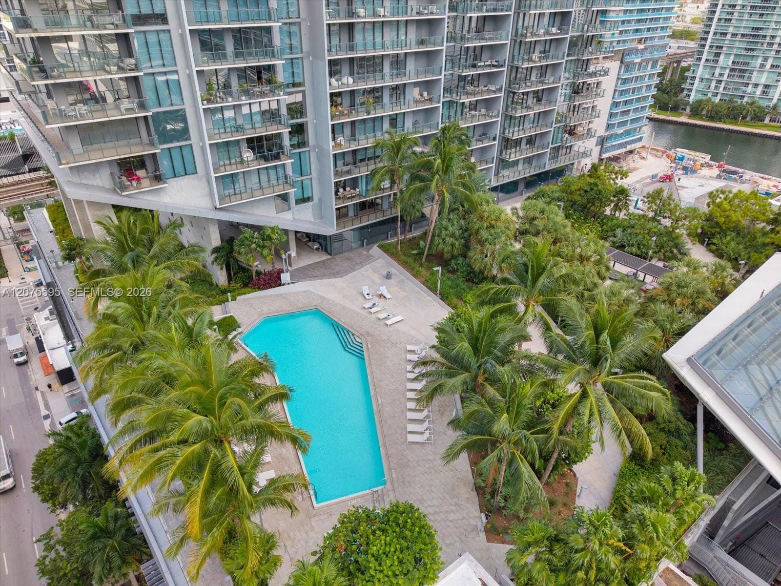 88 SW 7th Street 2204, Miami, FL 33130 photo 27