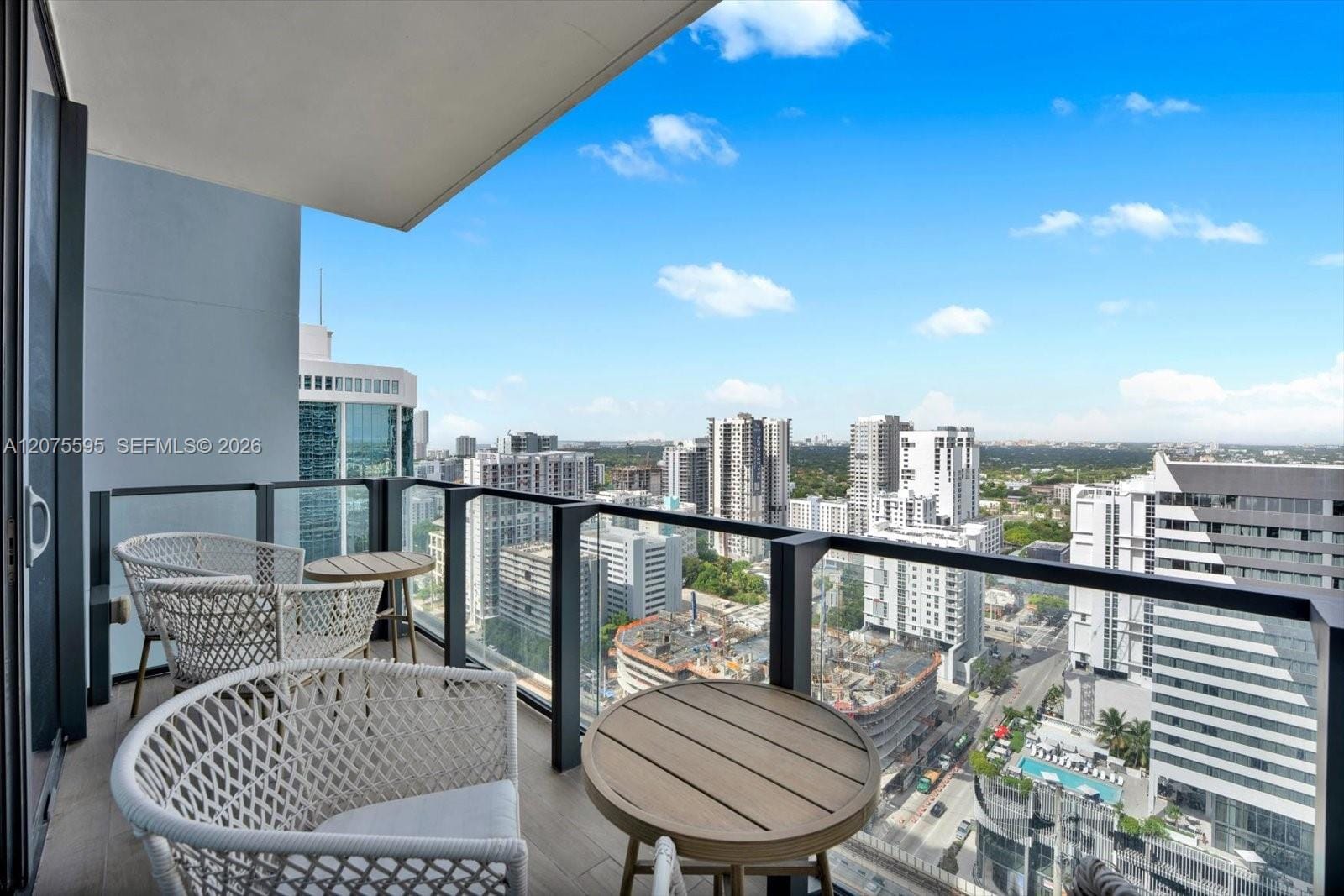 88 SW 7th Street 2204, Miami, FL 33130 photo 5