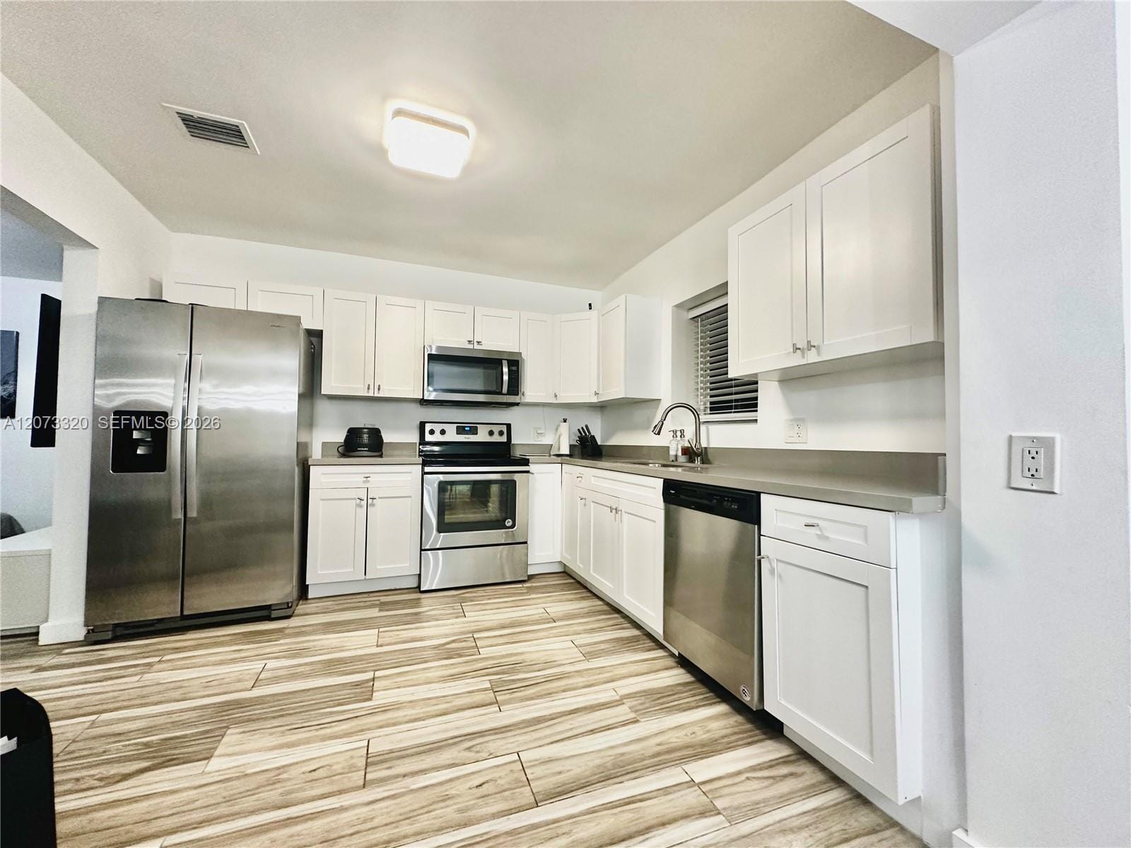 34 Allen Road — photo 3