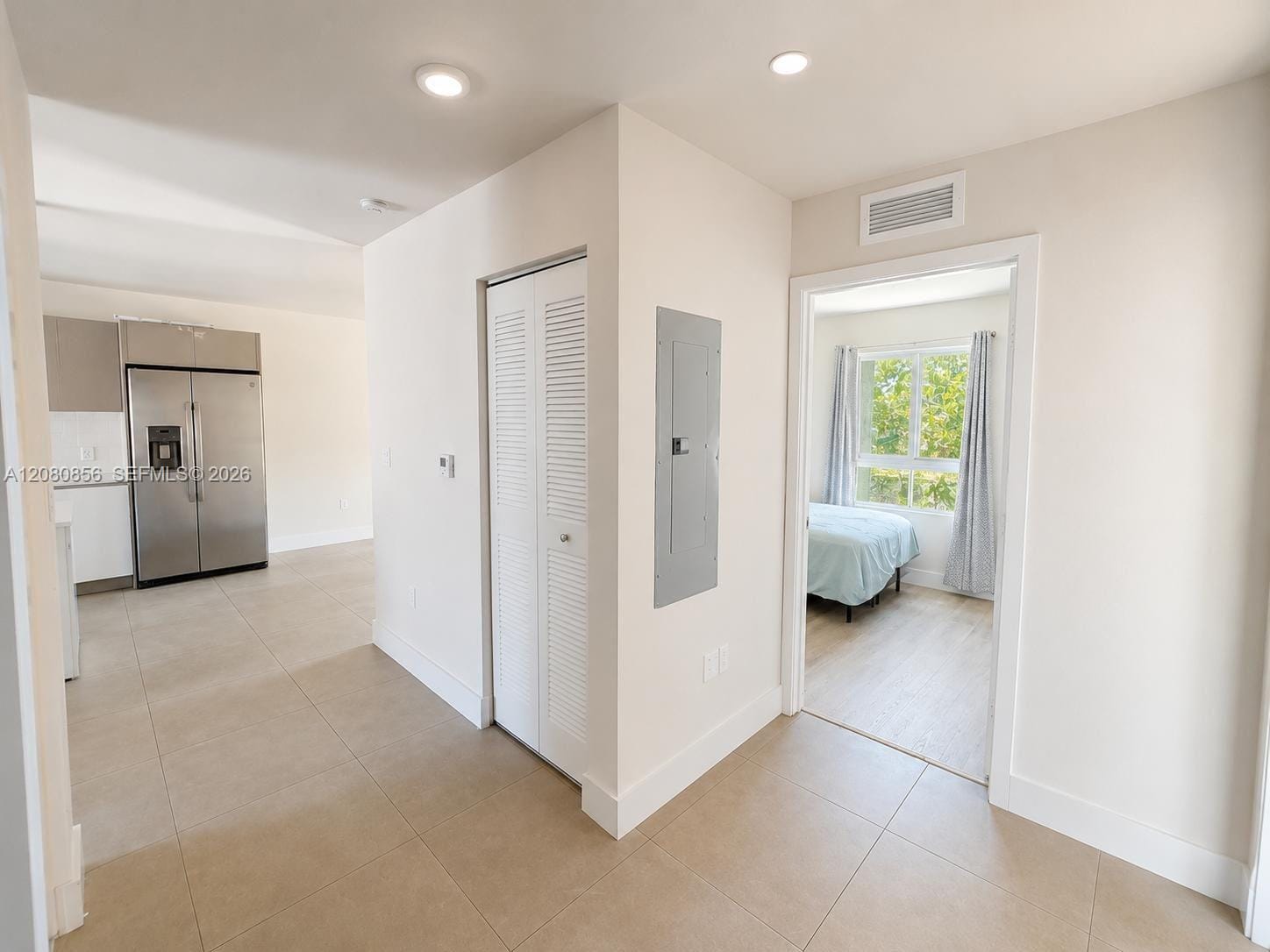 2555 NE 193 Street 2112 — photo 12