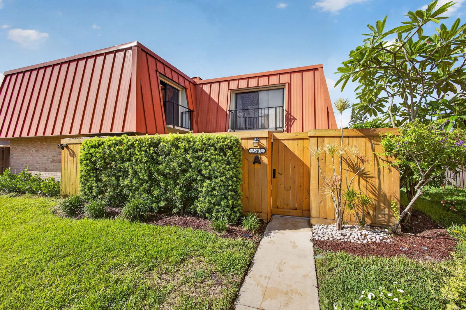 3202 Meridian Way N A, Palm Beach Gardens, FL 33410