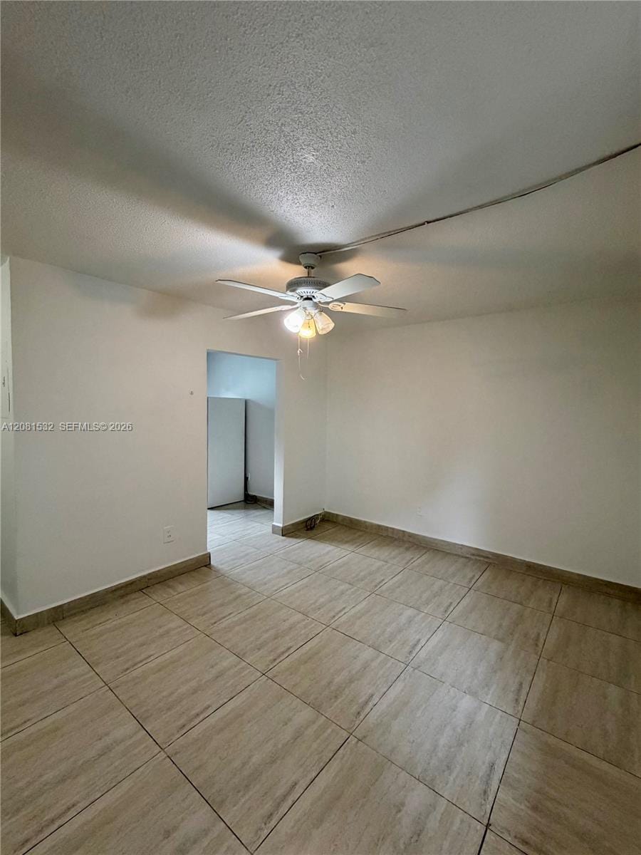 1045 SW 4th Street 2, Miami, FL 33130 photo 4
