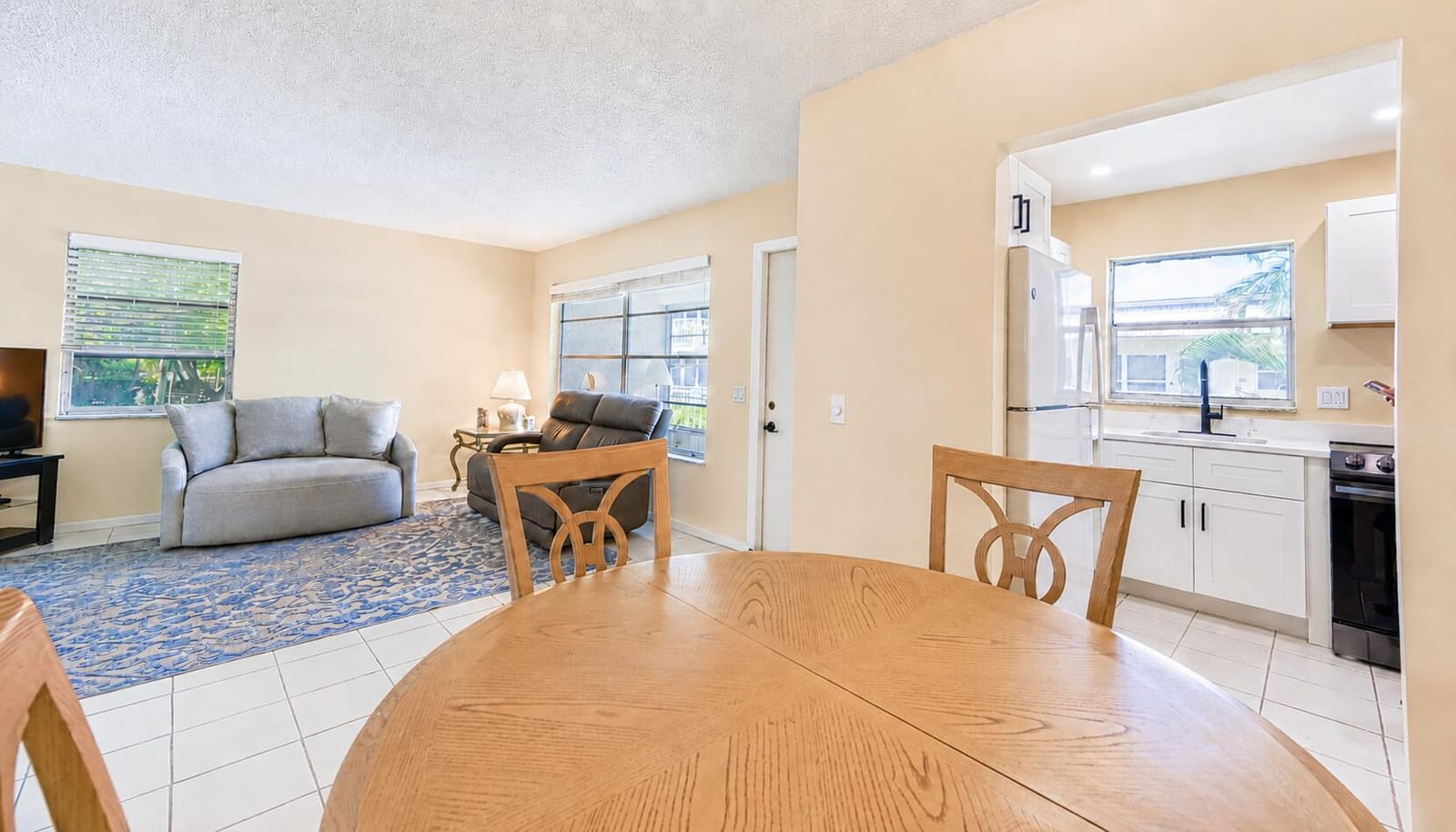 632 SNUG HARBOR Drive D18, Boynton Beach, FL 33435