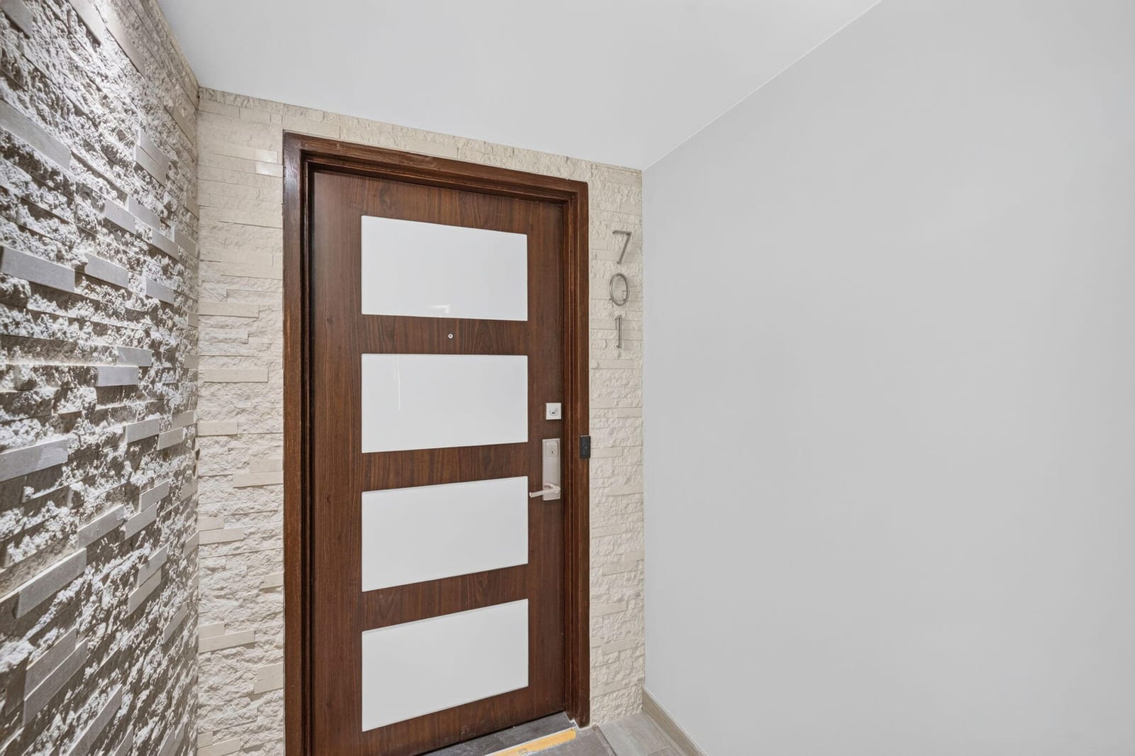 777 Bayshore Drive 701 — photo 6