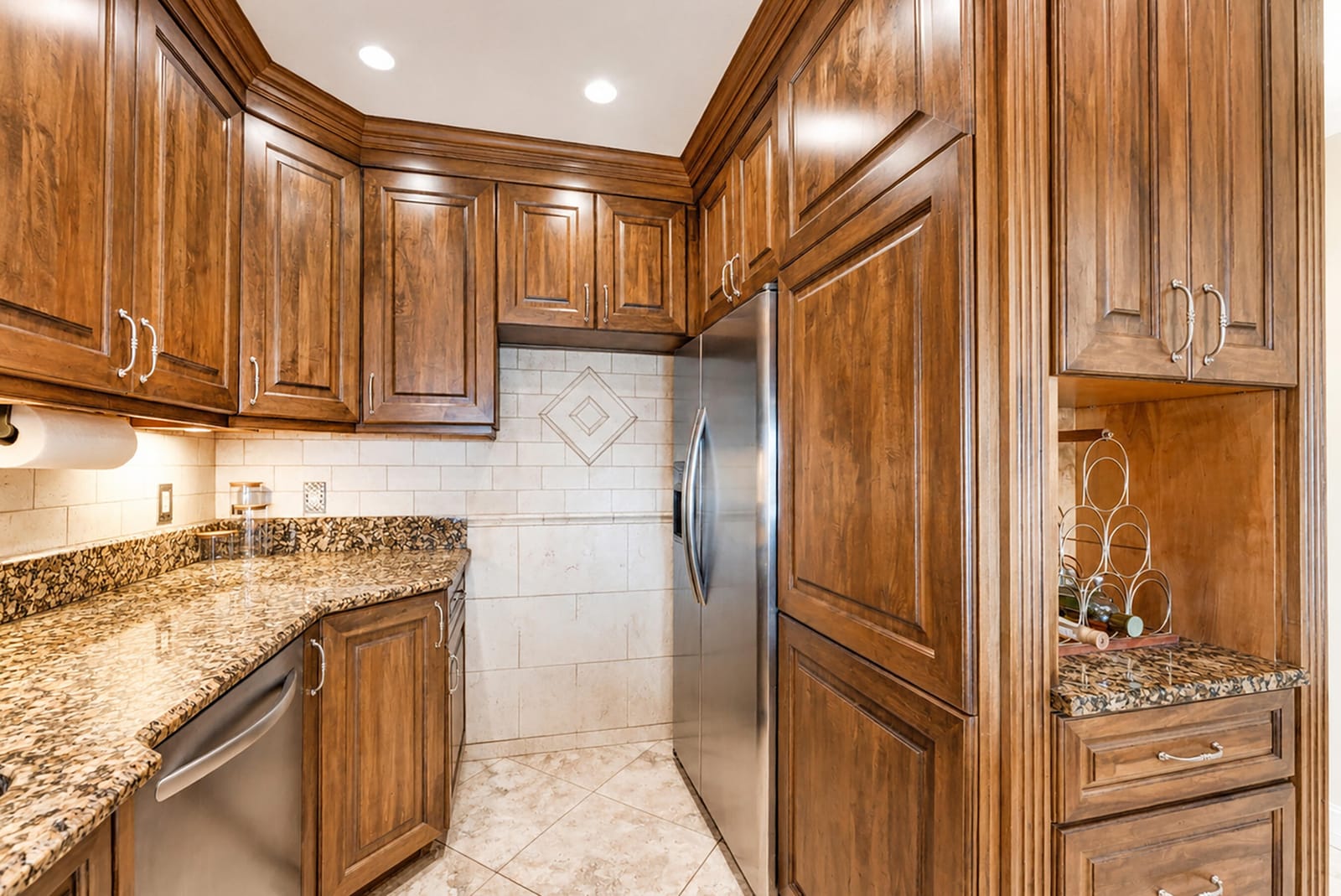 326 Northlake Drive 201 — photo 8