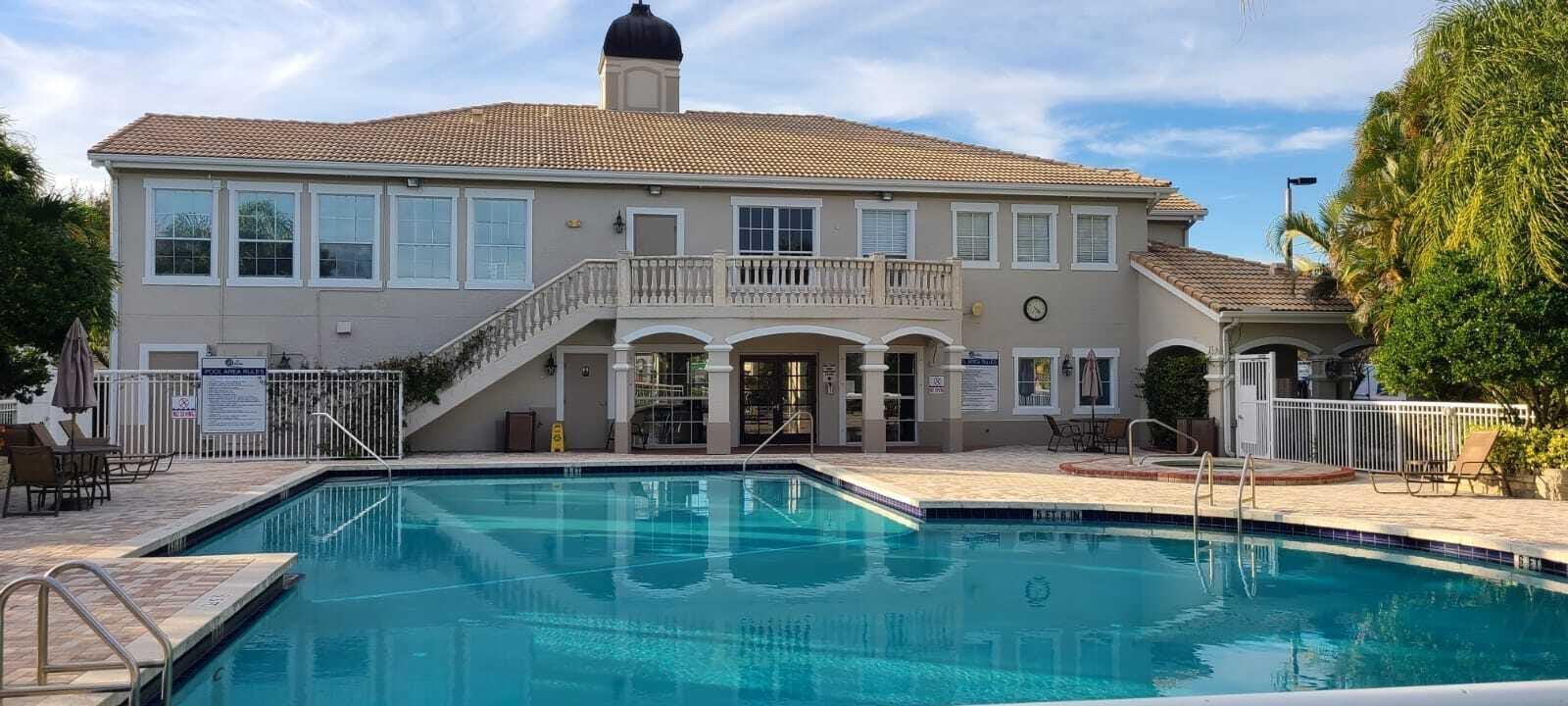 120 SW Peacock Boulevard 11101 — photo 3