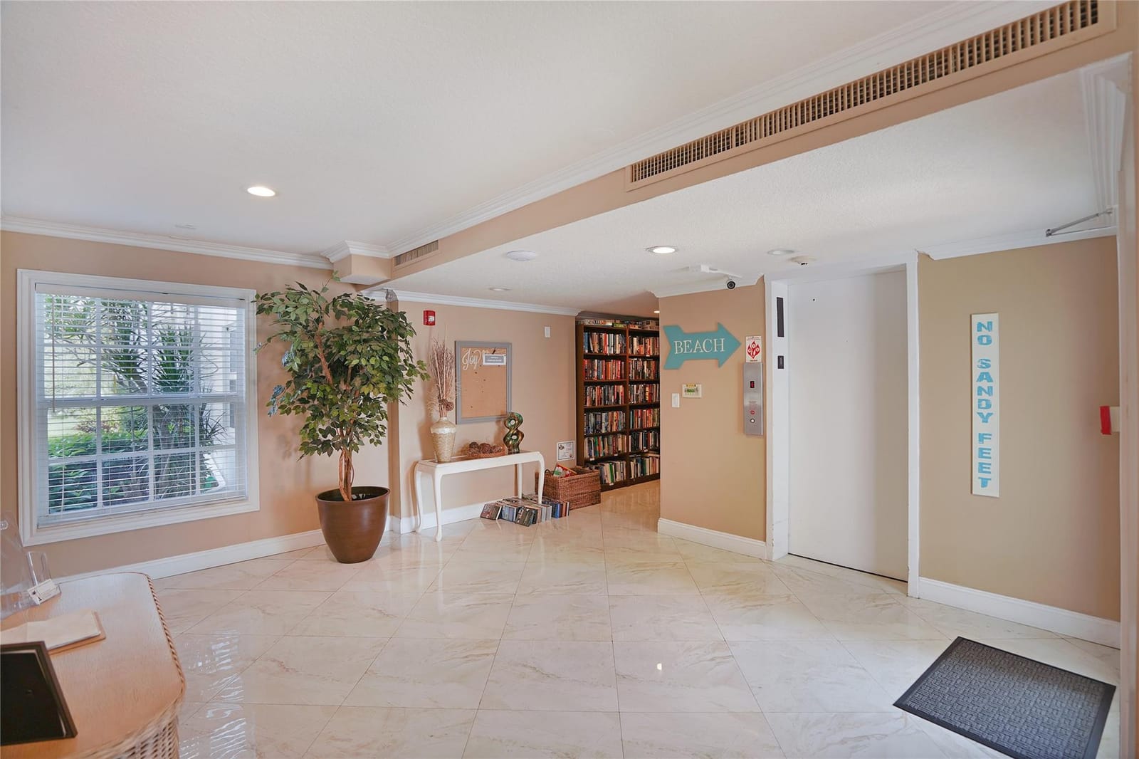1461 S Ocean Boulevard 318, Pompano Beach, FL 33062 photo 14