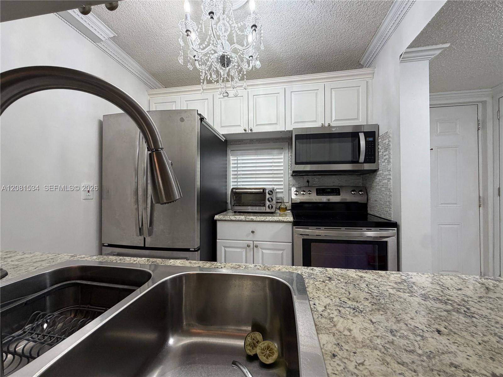 8600 N Sherman Circle 103 — photo 11