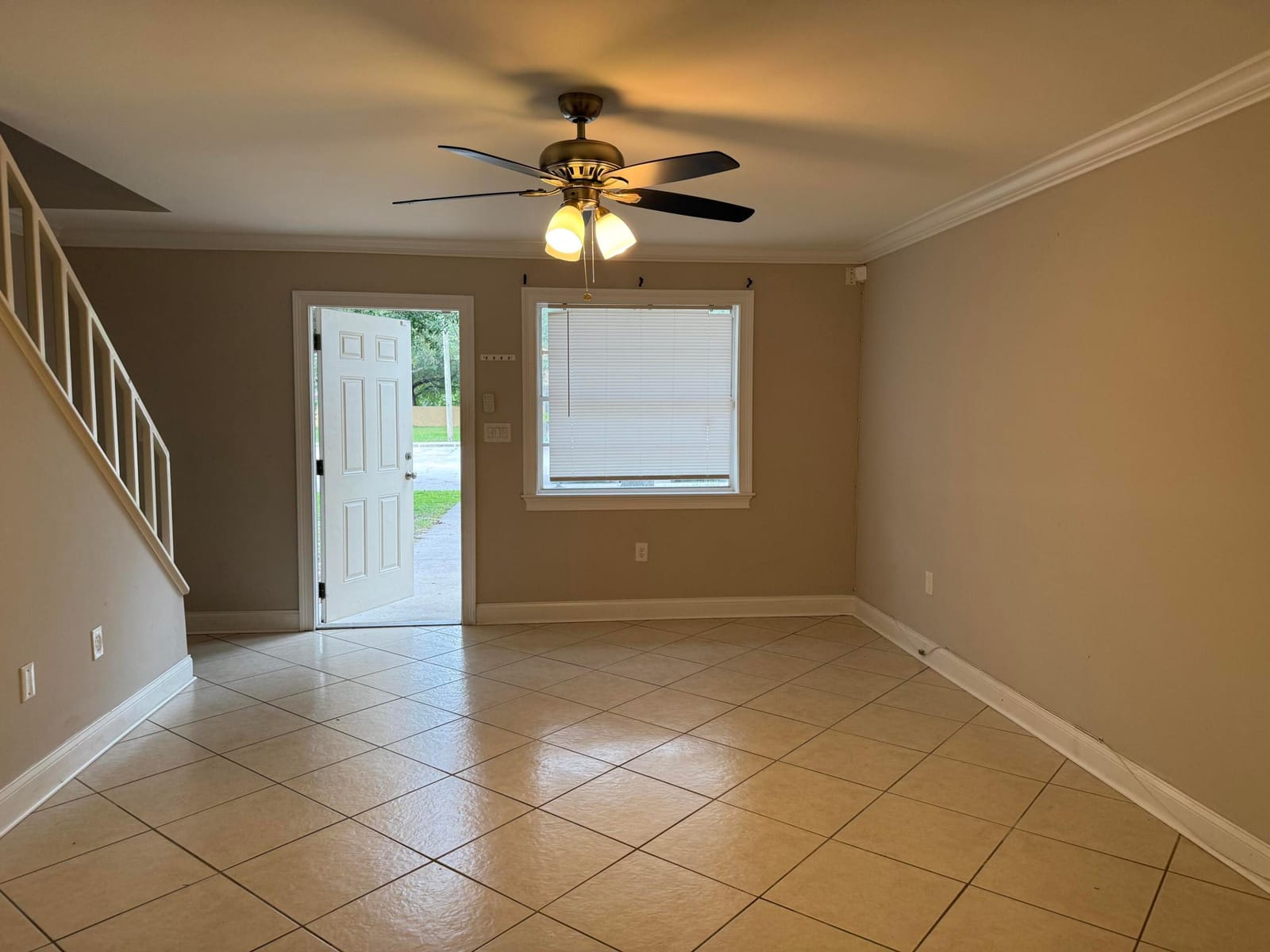 2018 S 10TH Street, Fort Pierce, FL 34950 photo 2