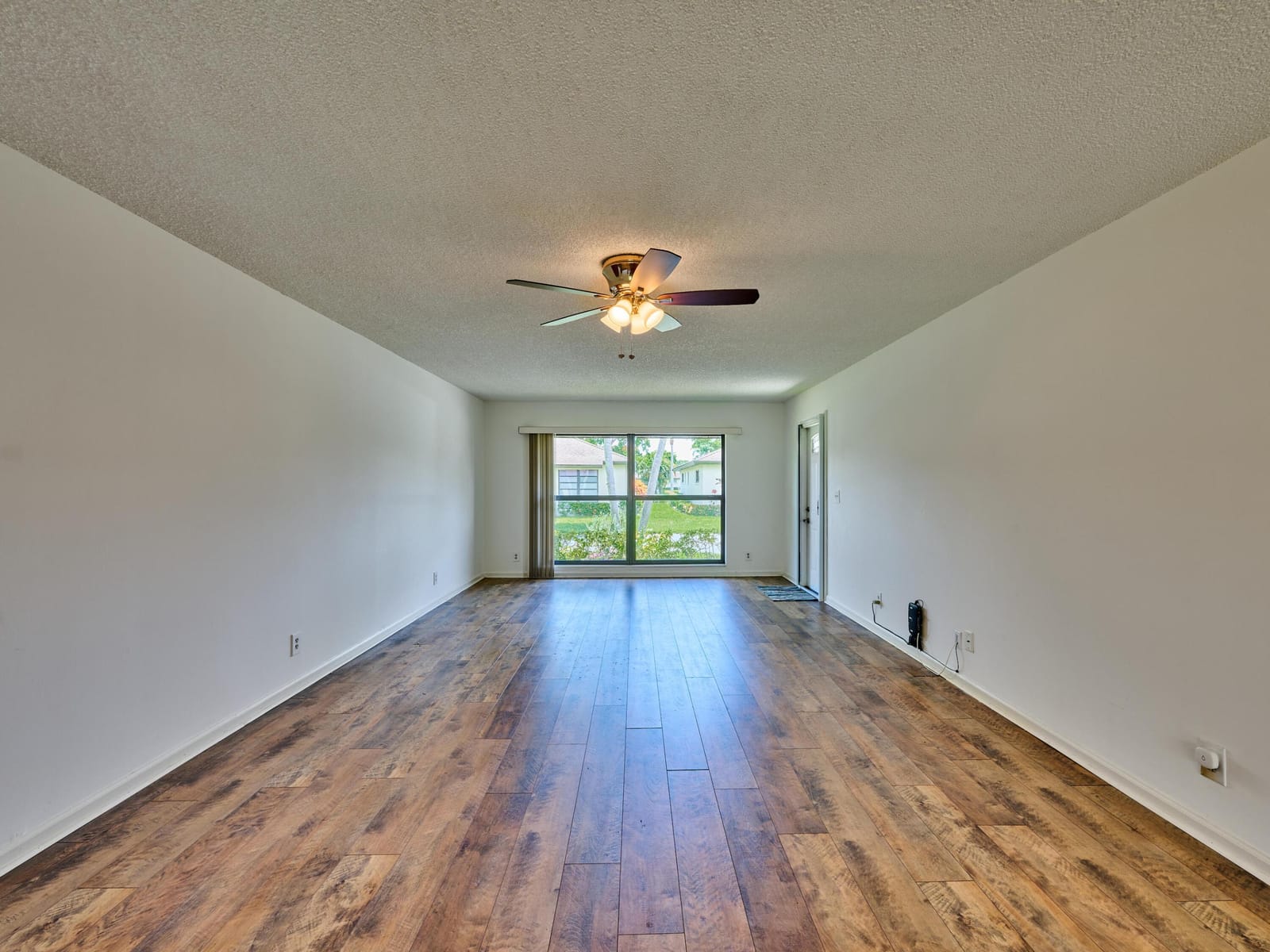 4853 Equestrian Circle B — photo 6