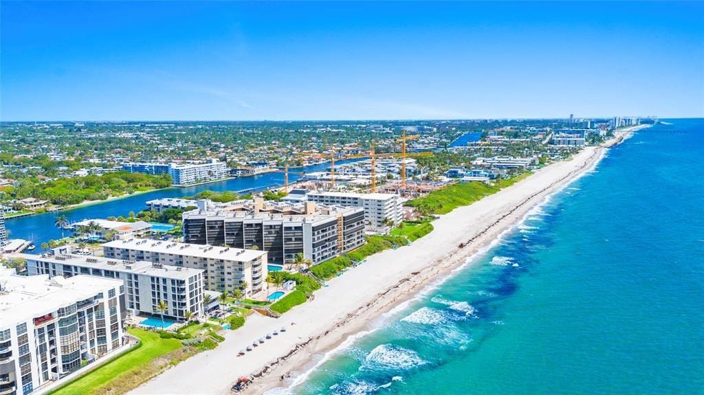 1161 HILLSBORO MILE 306, Hillsboro Beach, FL 33062