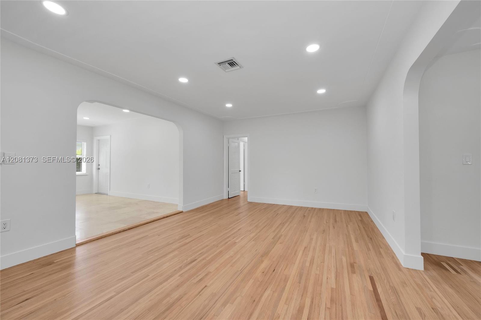 1540 Sarria Avenue, Coral Gables, FL 33146 photo 4