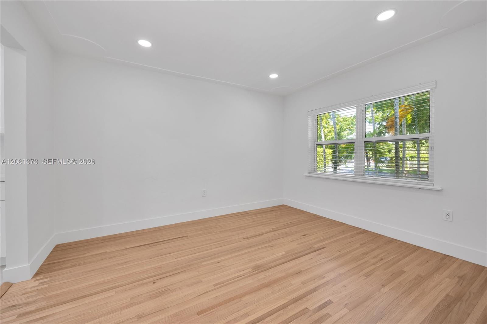 1540 Sarria Avenue, Coral Gables, FL 33146 photo 9