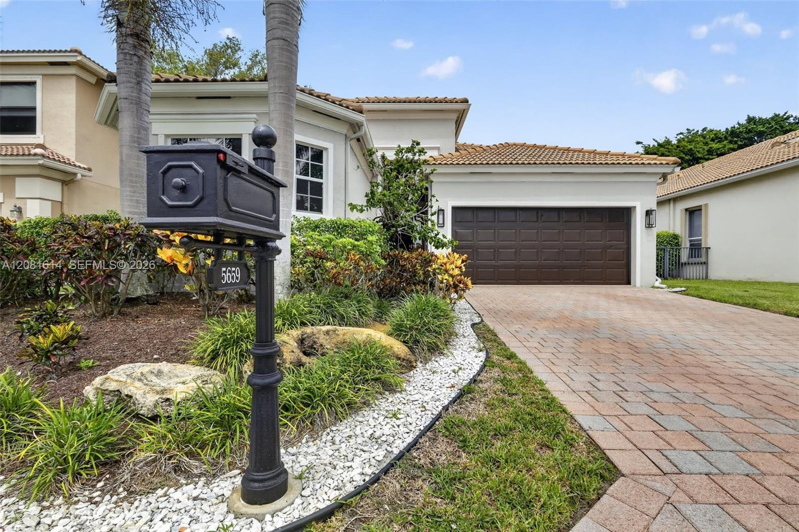 5659 Via De La Plata Circle, Delray Beach, FL 33484