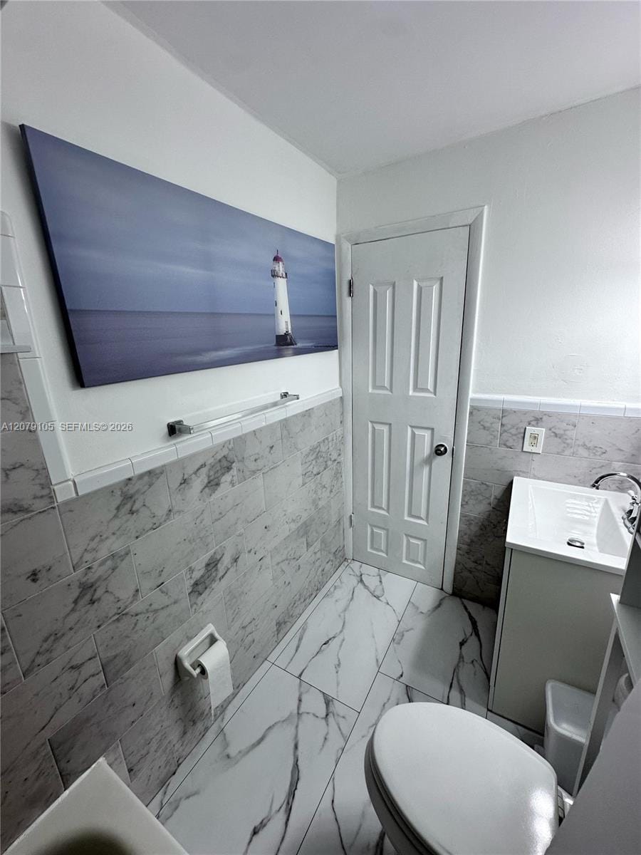2498 SW 17th Avenue 4308 — photo 12