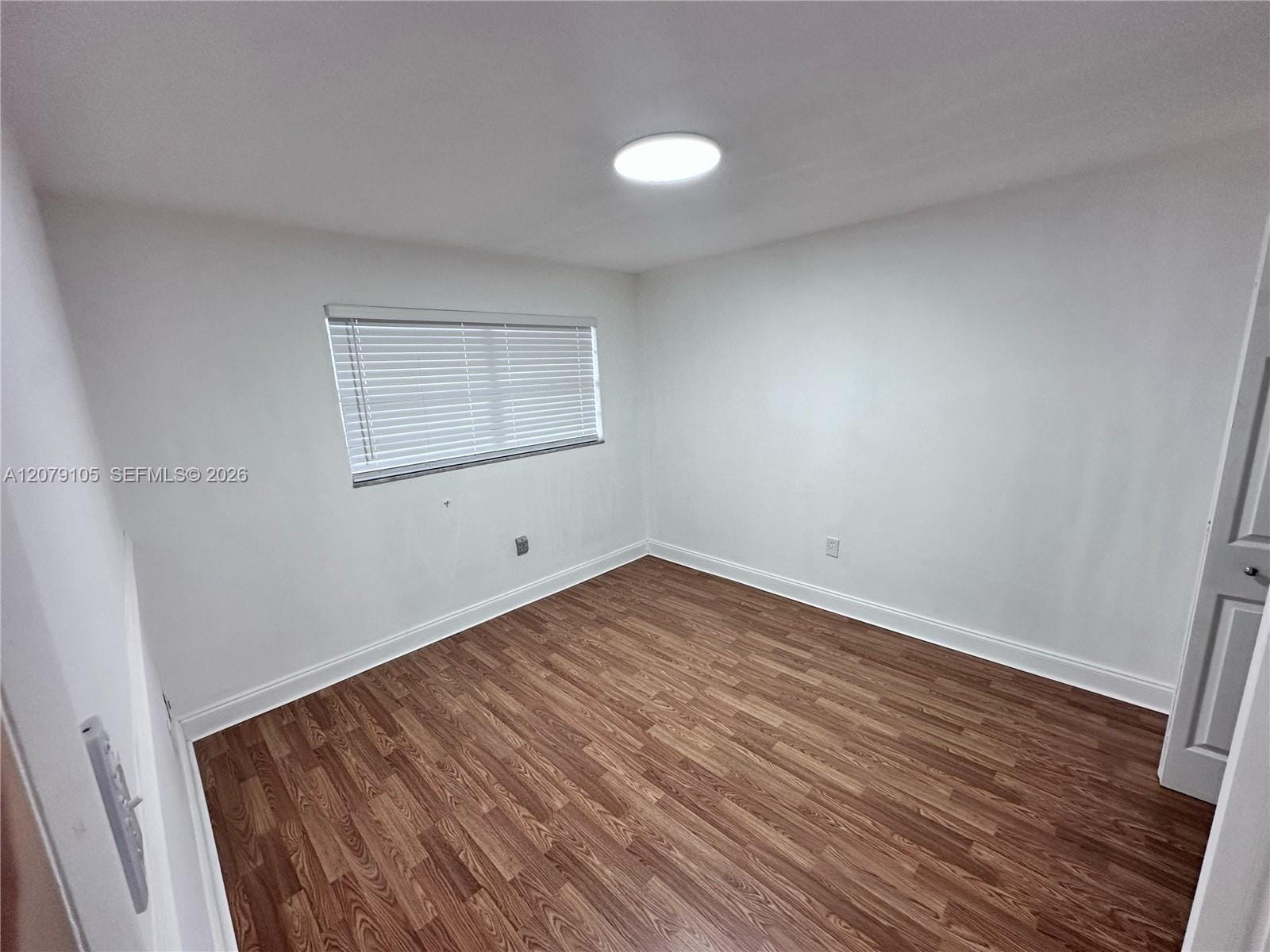 2498 SW 17th Avenue 4308 — photo 6