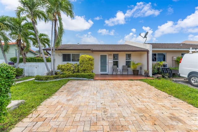 2018 SW 103rd Court, Summer Grove, Miami, FL