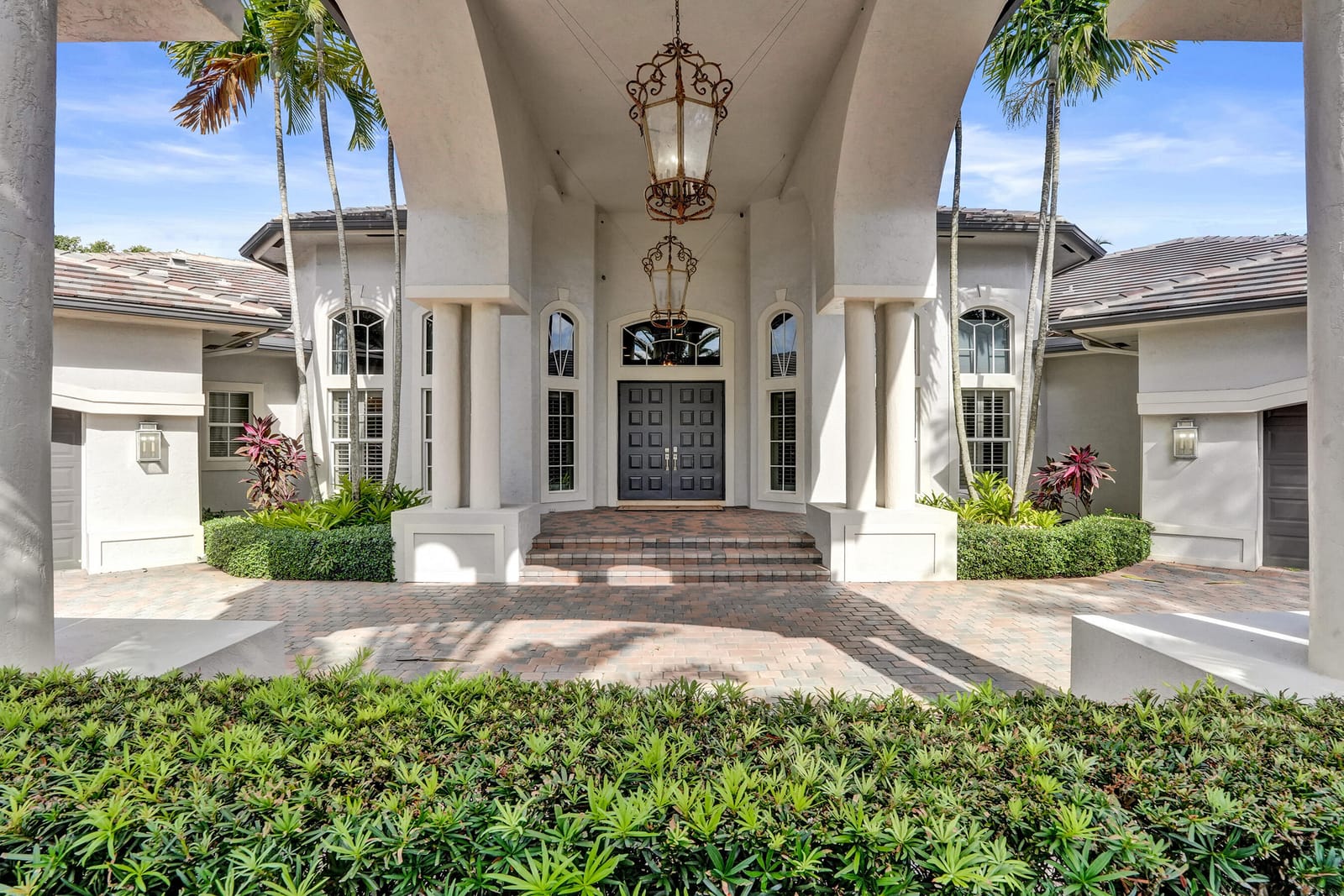 12945 Stonebrook Drive — photo 3
