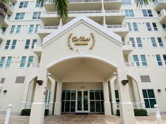 2665 SW 37th Avenue 1111, Miami, FL 33133