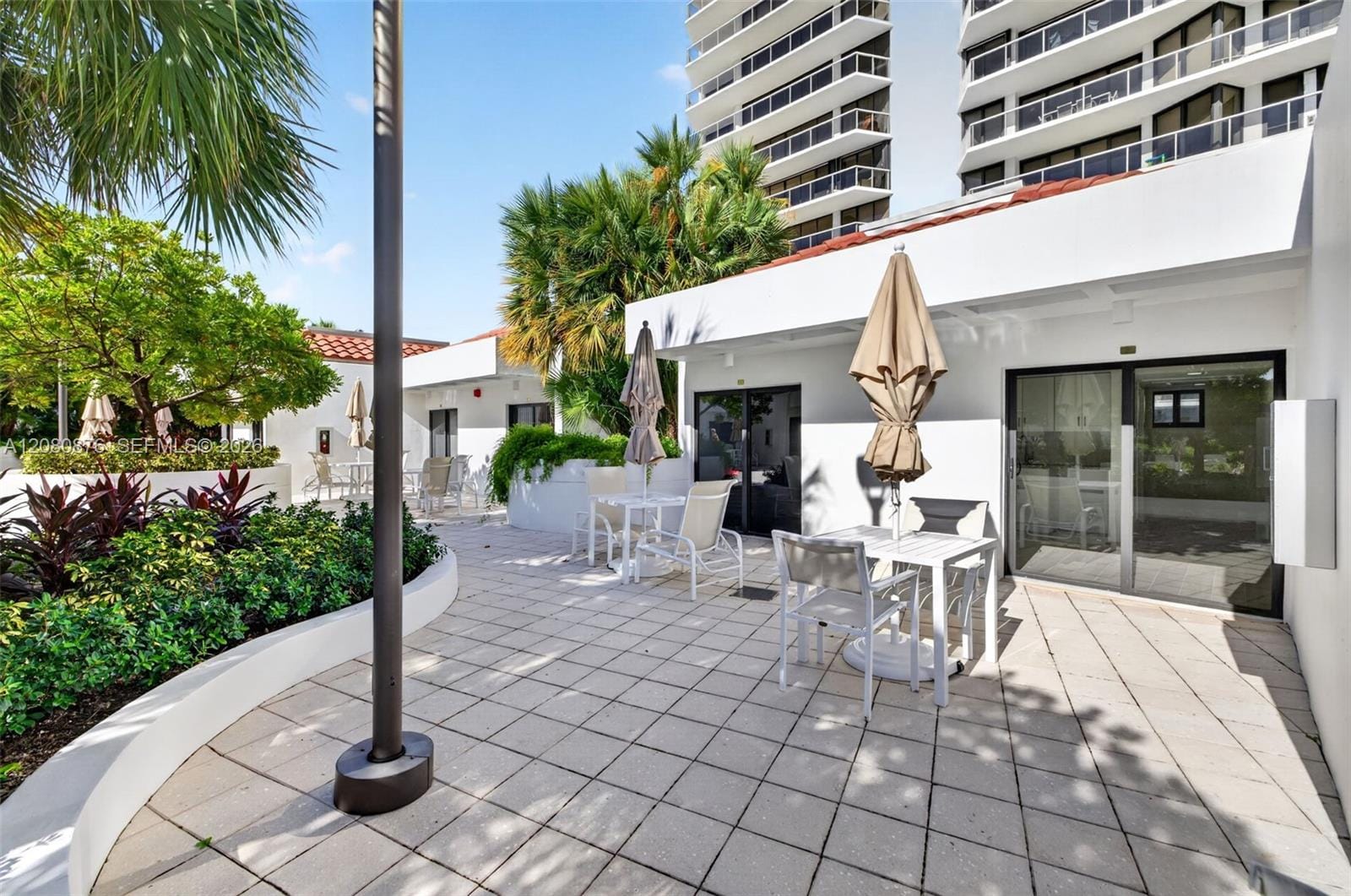 20281 E Country Club Drive CABANA #3, Aventura, FL 33180 photo 3