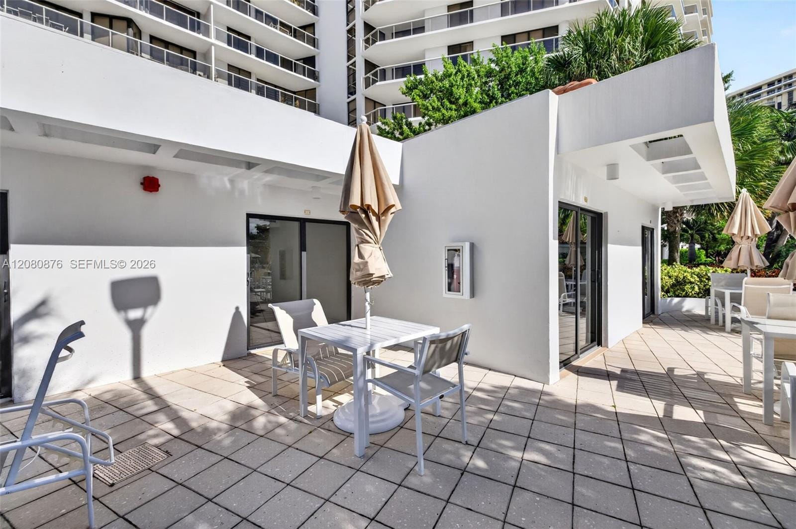 20281 E Country Club Drive CABANA #3, Aventura, FL 33180 photo 4